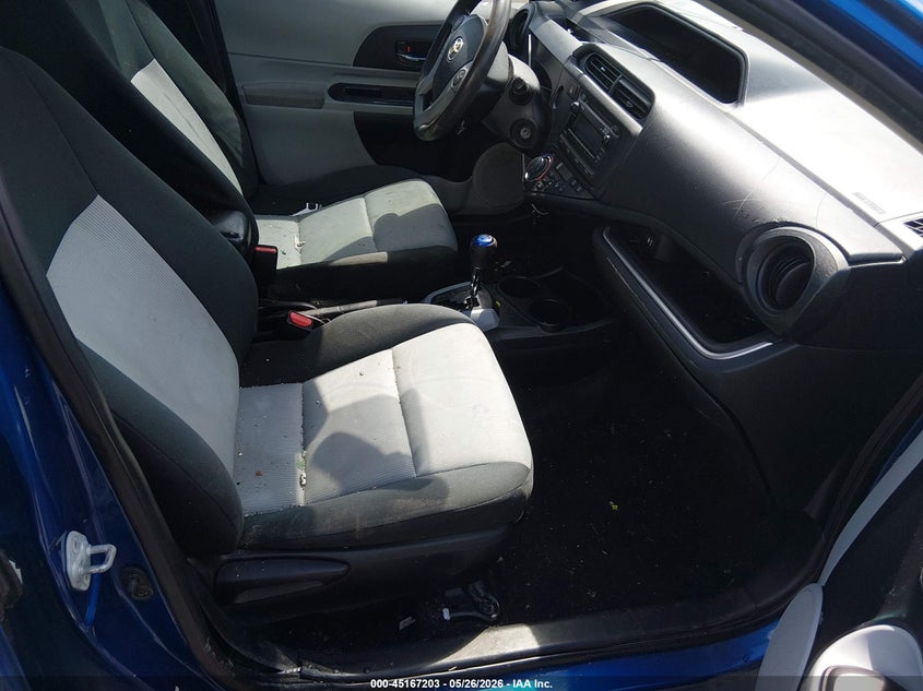 2014 Toyota Prius c VIN JTDKDTB3XE1568103 IAAI salvage auction — ROLLOVER, Salvage Title, sold $150 on 2026-07-21 (photo 5)