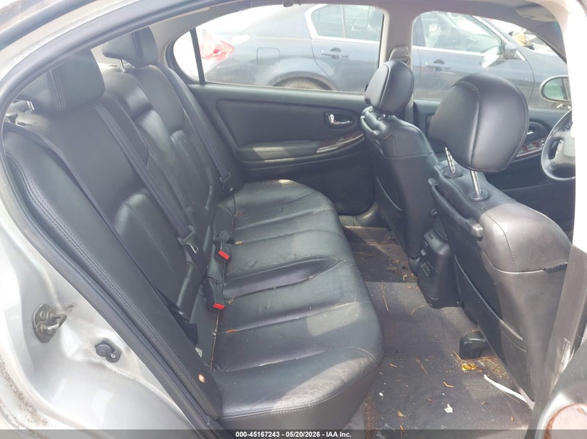 2001 Infiniti I VIN JNKCA31A51T023968 IAAI salvage auction — SIDE, Salvage (Georgia), sold $325 on 2026-07-22 (photo 8)