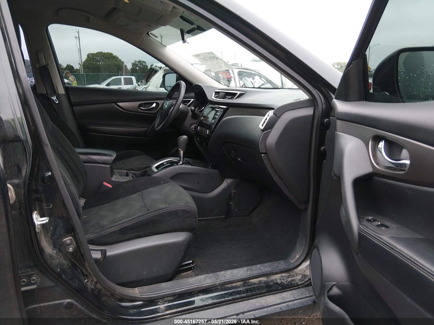2016 Nissan Rogue VIN 5N1AT2MT4GC743809 IAAI salvage auction — HAIL, Clear (Kansas), sold $1,450 on 2026-07-10 (photo 5)
