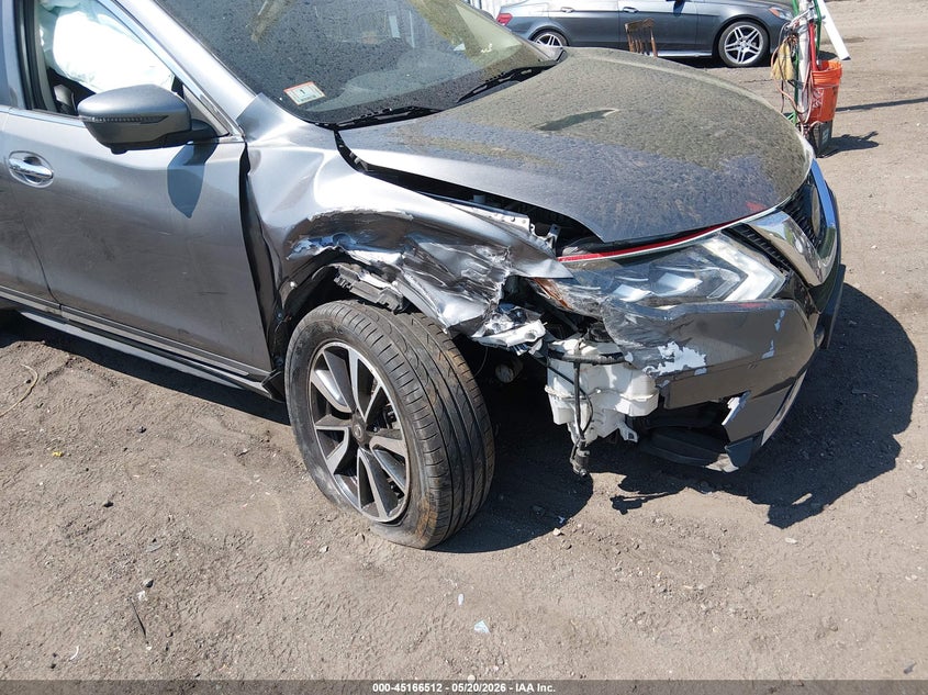 2018 Nissan Rogue VIN JN8AT2MV2JW310456 IAAI salvage auction — RIGHT FRONT, Salvage (Massachusetts), sold $3,350 on 2026-07-28 (photo 6)