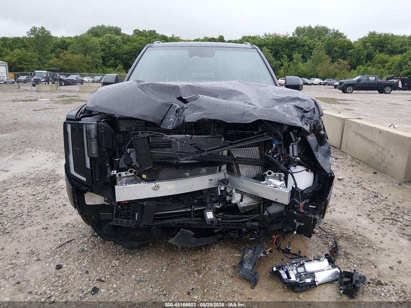 2027 Kia Telluride VIN 5XYPEES14VG022572 IAAI salvage auction — FRONT END, Salvage (Ohio), sold $10,800 on 2026-07-08 (photo 6)
