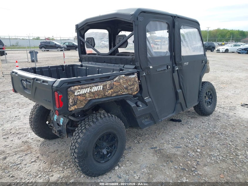 2022 Can-am/ brp VIN 3JBUCAX42NK000074 IAAI salvage auction — RIGHT FRONT, Clear (Michigan), sold $5,200 on 2026-07-21 (photo 4)