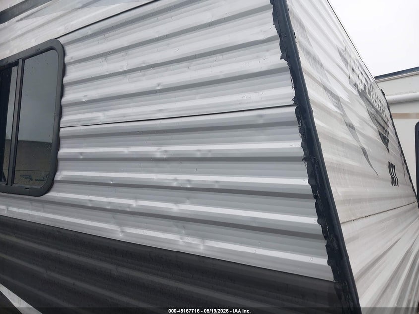 2019 Forest river Other VIN 5ZT2AVSB0KB921173 IAAI salvage auction — HAIL, Clear (Oklahoma), sold $8,000 on 2026-08-04 (photo 6)