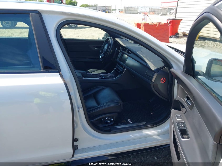 2016 Jaguar Xf VIN SAJBG4BVXGCY04823 IAAI salvage auction — LEFT FRONT, Salvage (Georgia), sold $1,050 on 2026-07-30 (photo 5)