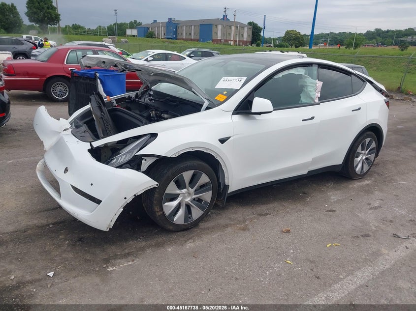 2022 Tesla Model y VIN 7SAYGDEE0NF316052 IAAI salvage auction — FRONT END, Salvage (Missouri), sold $5,200 on 2026-07-21 (photo 2)