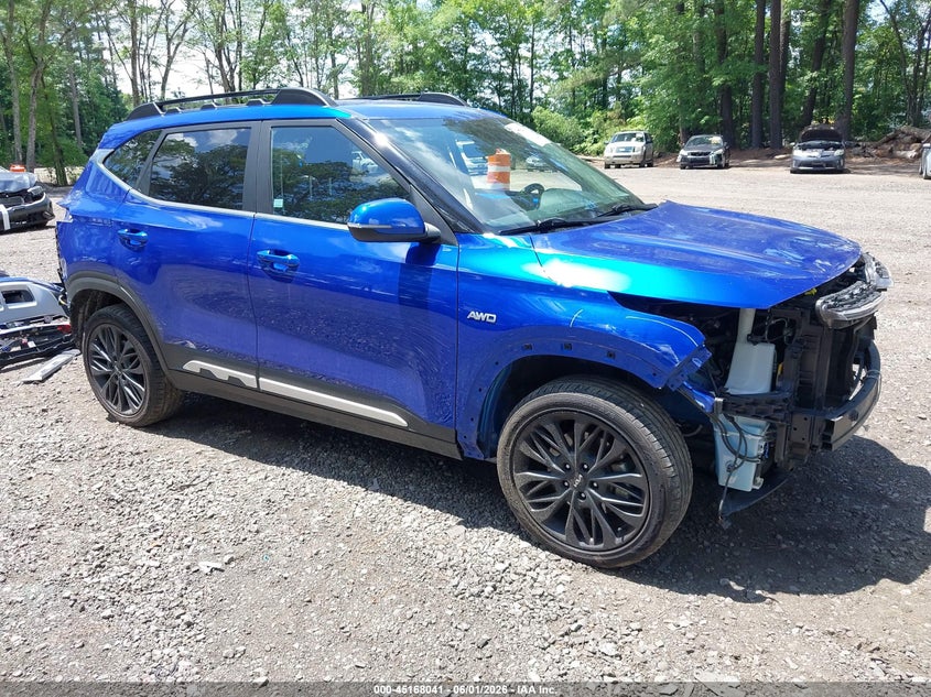 2022 Kia Seltos VIN KNDEUCA28N7310228 IAAI salvage auction — FRONT & REAR, Salvage Title, sold $2,100 on 2026-07-07 (photo 1)