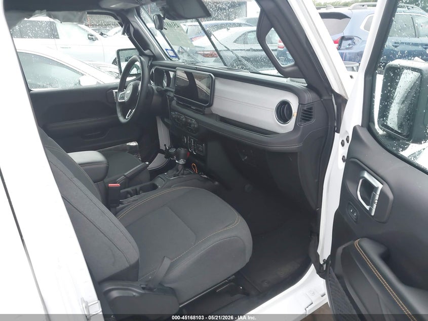 2025 Jeep Wrangler / VIN 1C4PJXEN9SW569549 IAAI salvage auction — SIDE, Enterprise Vehicles Clear Only (Texas), sold $20,350 on 2026-07-21 (photo 5)