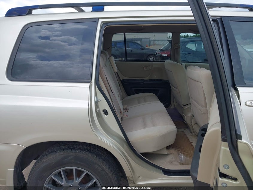 2002 Toyota Highlander VIN JTEGD21A820021313 IAAI salvage auction — SIDE, Original (Texas), sold $1,750 on 2026-07-29 (photo 8)