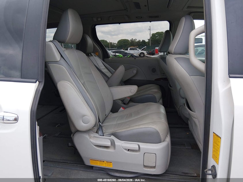 2013 Toyota Sienna VIN 5TDYK3DC2DS338022 IAAI salvage auction — FRONT END, Salvage Title, sold $2,400 on 2026-07-17 (photo 8)