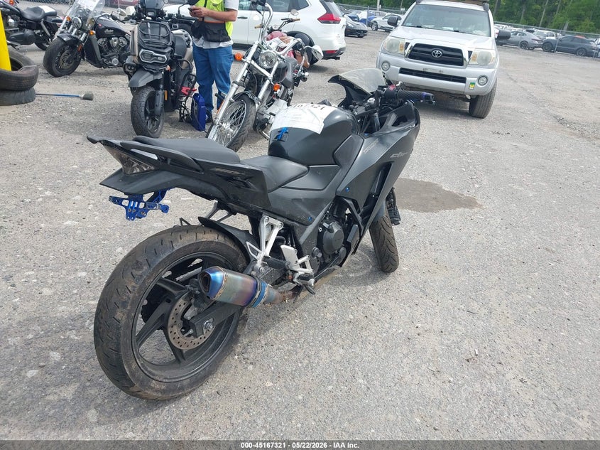 2015 Honda Cbr VIN MLHNC5100F5100777 IAAI salvage auction — FRONT END, Salvage (Massachusetts), sold $400 on 2026-07-15 (photo 4)