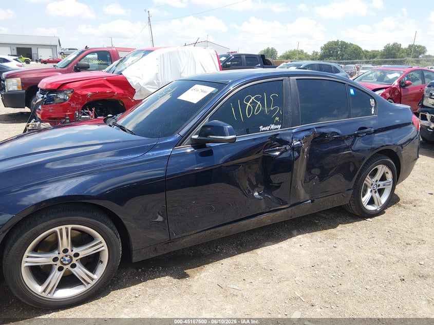 2014 BMW 3er VIN WBA3B5C50EP652057 IAAI salvage auction — SIDE, Clear (Indiana), sold $2,500 on 2026-07-22 (photo 6)