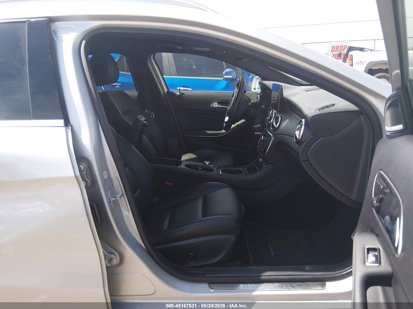 2017 Mercedes-benz Gla-klasse VIN WDCTG4EB9HJ291382 IAAI salvage auction — SIDE, Original (Texas), sold $3,550 on 2026-07-22 (photo 5)