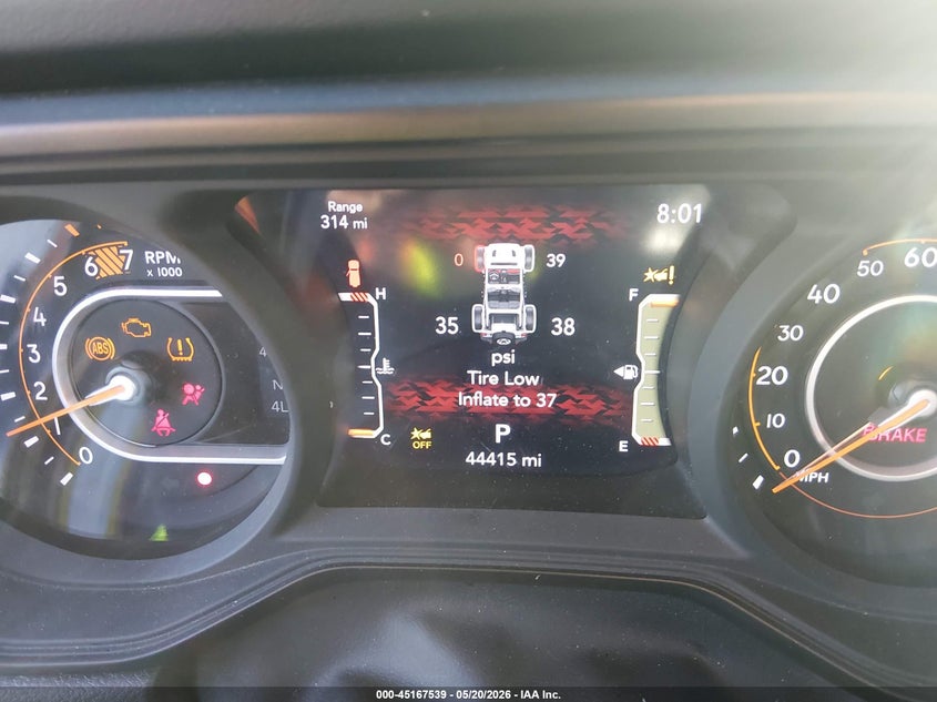 2024 Jeep Wrangler / VIN 1C4PJXFN3RW102300 IAAI salvage auction — FRONT & REAR, Salvage Title, sold $13,100 on 2026-07-31 (photo 7)