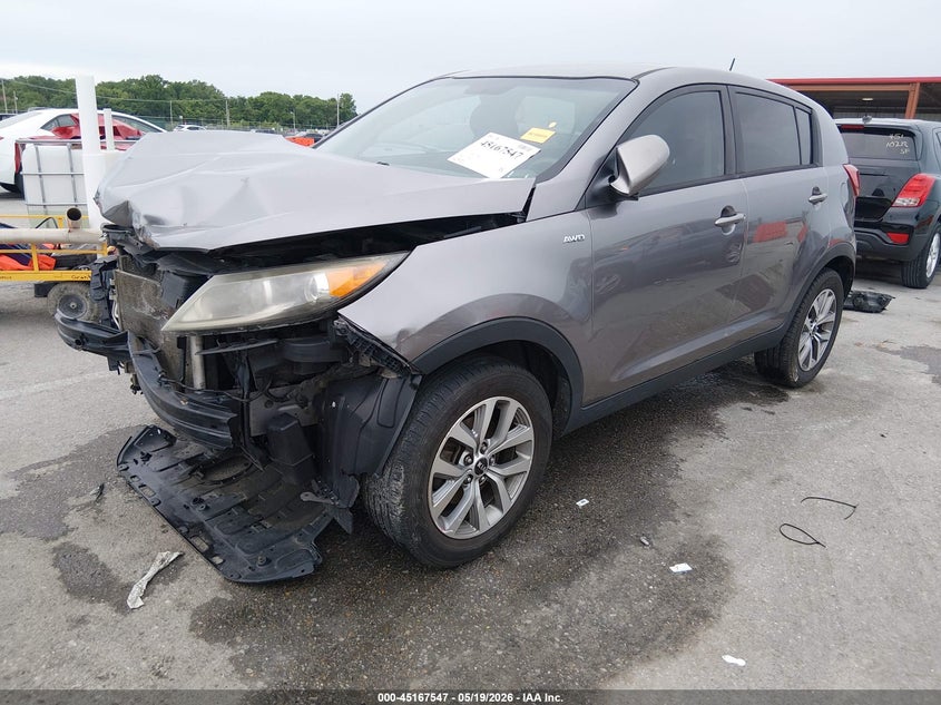 2014 Kia Sportage VIN KNDPBCAC9E7560424 IAAI salvage auction — FRONT END, Salvage (Missouri), sold $775 on 2026-07-09 (photo 2)