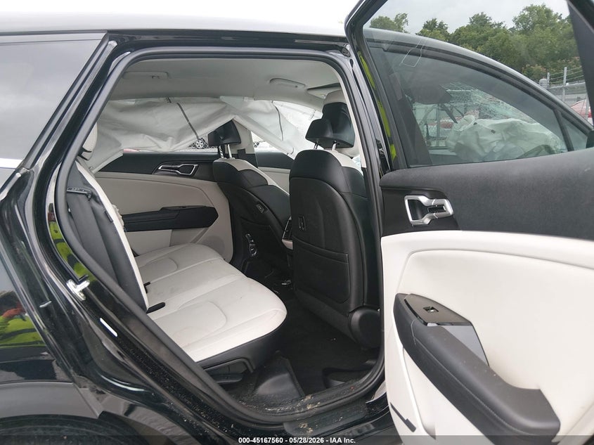 2024 Kia Sportage VIN 5XYK33DF1RG215183 IAAI salvage auction — FRONT & REAR, Salvage Title, sold $4,550 on 2026-07-16 (photo 8)