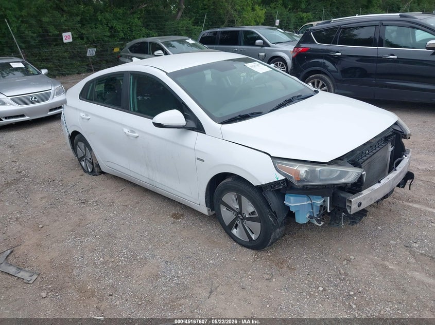 2018 Hyundai Ioniq VIN KMHC65LC4JU099569 IAAI salvage auction — FRONT & REAR, Salvage Title, sold $1,750 on 2026-08-01 (photo 1)