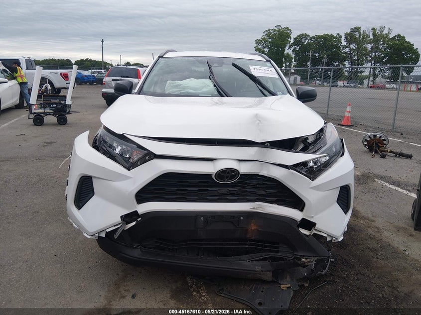 2019 Toyota Rav 4 VIN JTMF1RFV8KD037582 IAAI salvage auction — FRONT END, Salvage (New Jersey), sold $5,000 on 2026-07-27 (photo 6)