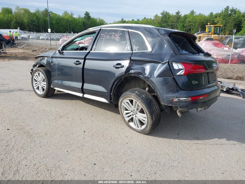 2018 Audi Q5 VIN WA1BNAFYXJ2210666 IAAI salvage auction — ROLLOVER, Salvage (Massachusetts), sold $50 on 2026-07-27 (photo 3)