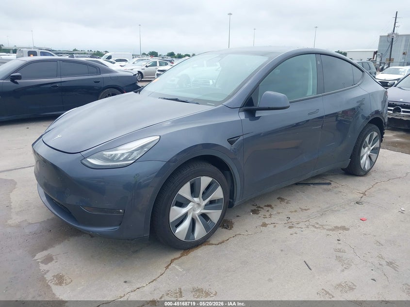 2022 Tesla Model y VIN 7SAYGDEE9NF385306 IAAI salvage auction — REAR END, Original (Texas), sold $9,200 on 2026-07-30 (photo 2)