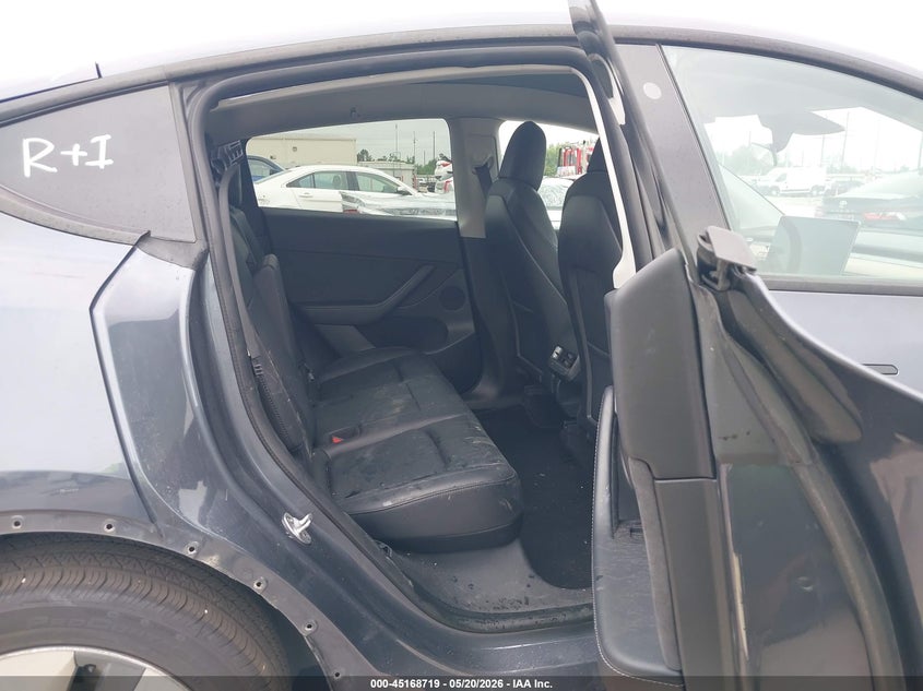 2022 Tesla Model y VIN 7SAYGDEE9NF385306 IAAI salvage auction — REAR END, Original (Texas), sold $9,200 on 2026-07-30 (photo 8)