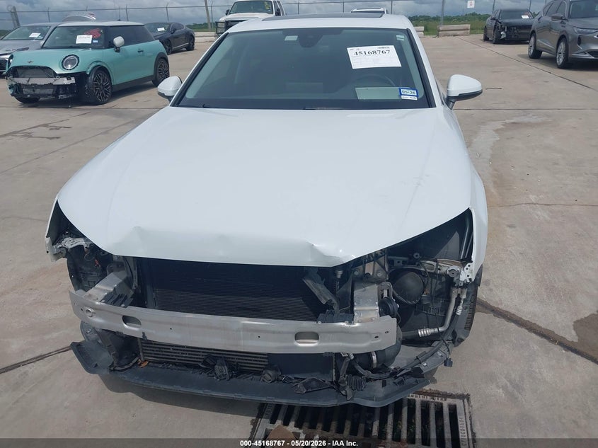 2018 Audi A4 VIN WAUENAF45JA136978 IAAI salvage auction — FRONT END, Original (Texas), sold $6,700 on 2026-07-31 (photo 6)