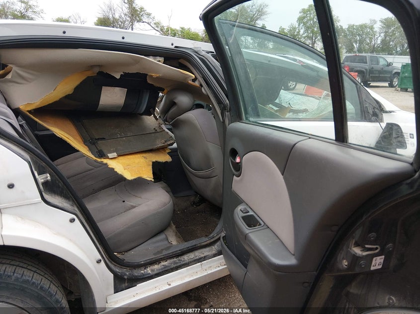 2004 Saturn Ion VIN 1G8AJ52F74Z228489 IAAI salvage auction — STORM DAMAGE, Salvage (Nebraska), sold $550 on 2026-07-09 (photo 8)