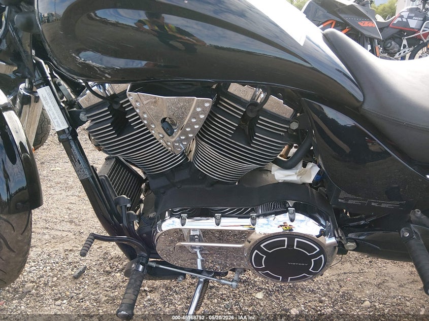 2008 Victory motorcycles Vegas VIN 5VPXB26DX83001005 IAAI salvage auction — FRONT END, Salvage (Utah), sold $700 on 2026-07-08 (photo 9)