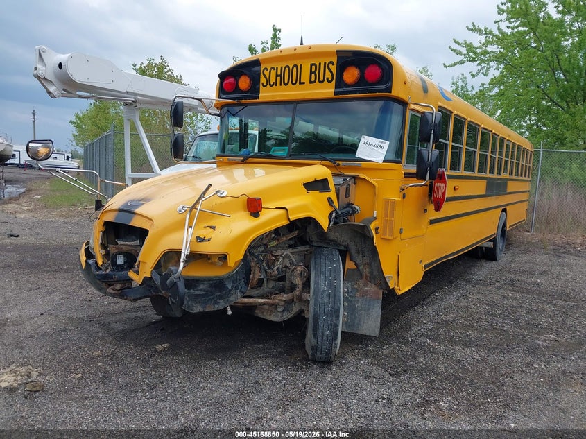 2019 Blue bird School bus / transit bus VIN 1BAKGCEA8KF354396 IAAI salvage auction — FRONT END, Clear (Michigan), sold $1,700 on 2026-07-08 (photo 6)