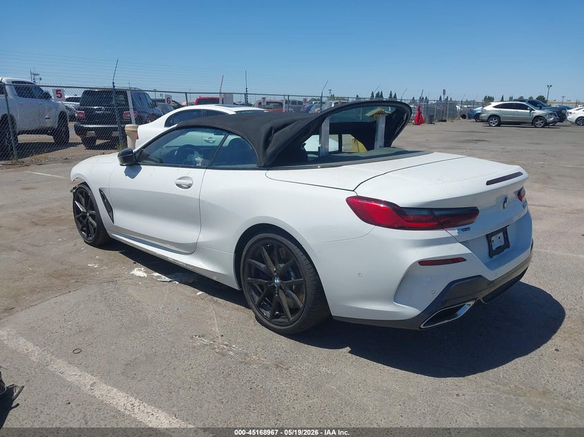2024 BMW 8er VIN WBAFY4C00RCR44282 IAAI salvage auction — FRONT END, Salvage (California), sold $25,850 on 2026-07-20 (photo 3)
