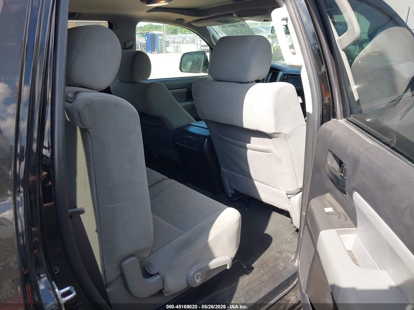 2016 Toyota Sequoia VIN 5TDBW5G16GS136725 IAAI salvage auction — LEFT FRONT, Clear (Oklahoma), sold $5,500 on 2026-07-29 (photo 8)