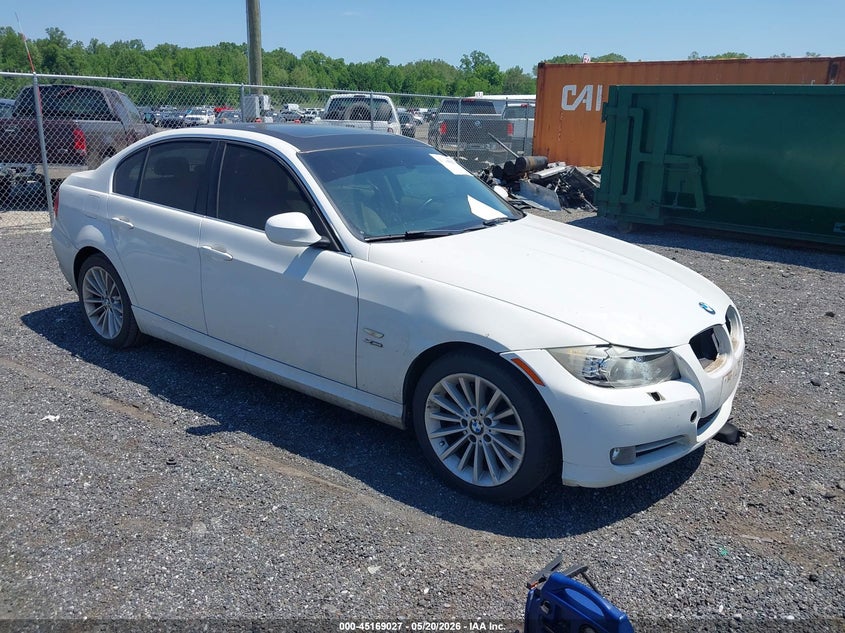 2011 BMW 3 series VIN WBAPL5C58BA918633 IAAI salvage auction — FRONT END, Salvage - Greater Than 75% (Maryland), sold $375 on 2026-07-27 (photo 1)