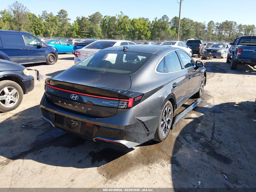 2024 Hyundai Sonata VIN KMHL64JA6RA402621 IAAI salvage auction — FRONT END, Salvage Title, sold $5,300 on 2026-07-17 (photo 4)