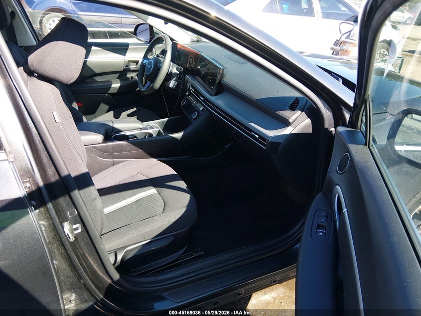 2024 Hyundai Sonata VIN KMHL64JA6RA402621 IAAI salvage auction — FRONT END, Salvage Title, sold $5,300 on 2026-07-17 (photo 5)