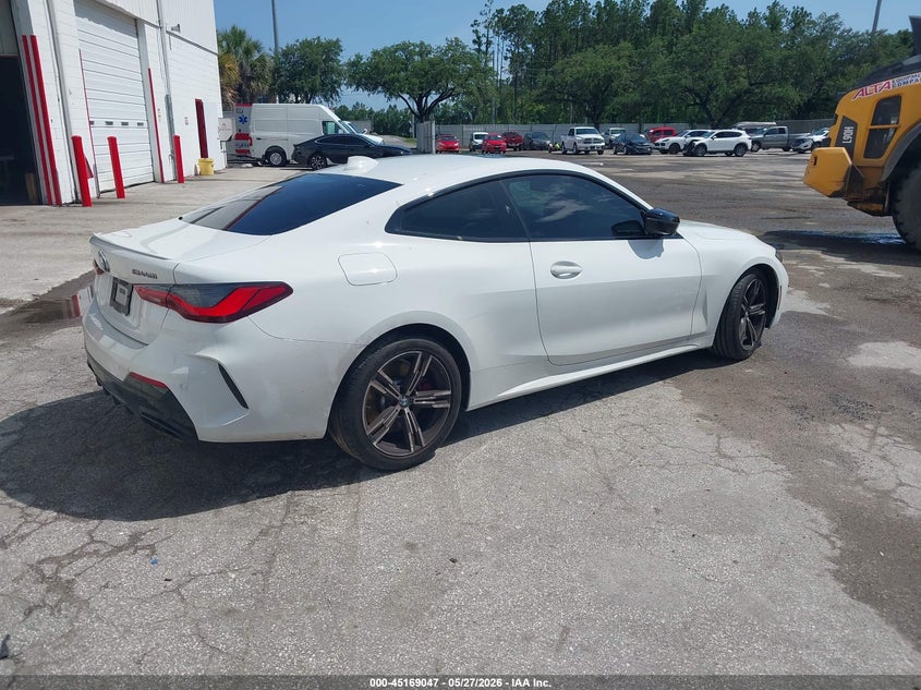 2021 BMW 4er VIN WBA13AR09MCF19217 IAAI salvage auction — FRONT END, Wait Title, sold $16,900 on 2026-08-20 (photo 4)