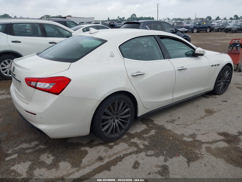 2020 Maserati Ghibli VIN ZAM57YTA3L1344288 IAAI salvage auction — WATER/FLOOD, Salvage (Texas), sold $1,450 on 2026-07-28 (photo 4)