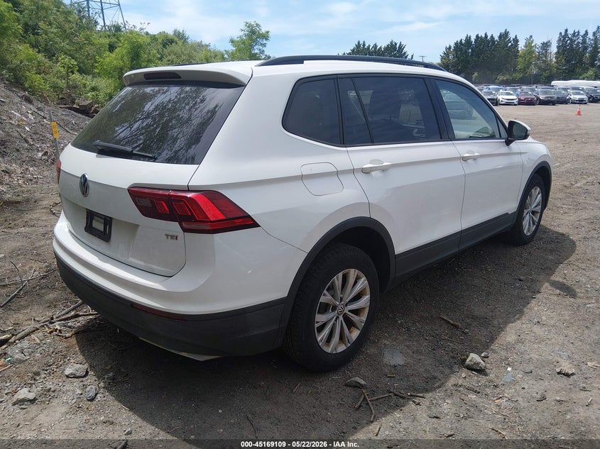 2018 Volkswagen Tiguan VIN 3VV1B7AX4JM028287 IAAI salvage auction — SIDE, Salvage (Massachusetts), sold $2,550 on 2026-07-09 (photo 4)