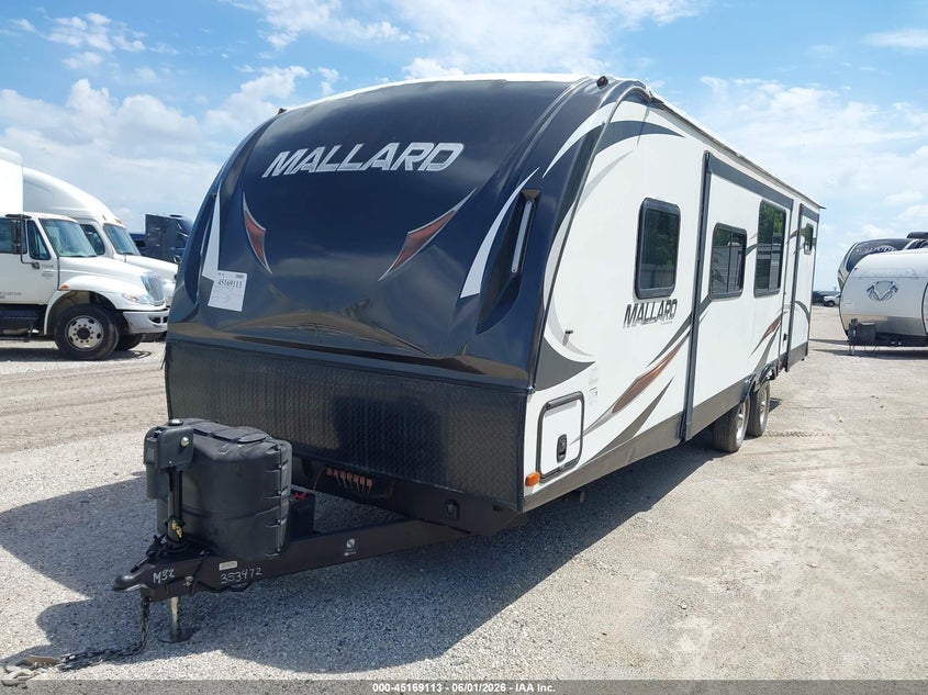 2018 Heartland Mallard VIN 5SFNB3428JE353472 IAAI salvage auction — SIDE, Original (Texas), sold $1,050 on 2026-07-28 (photo 2)