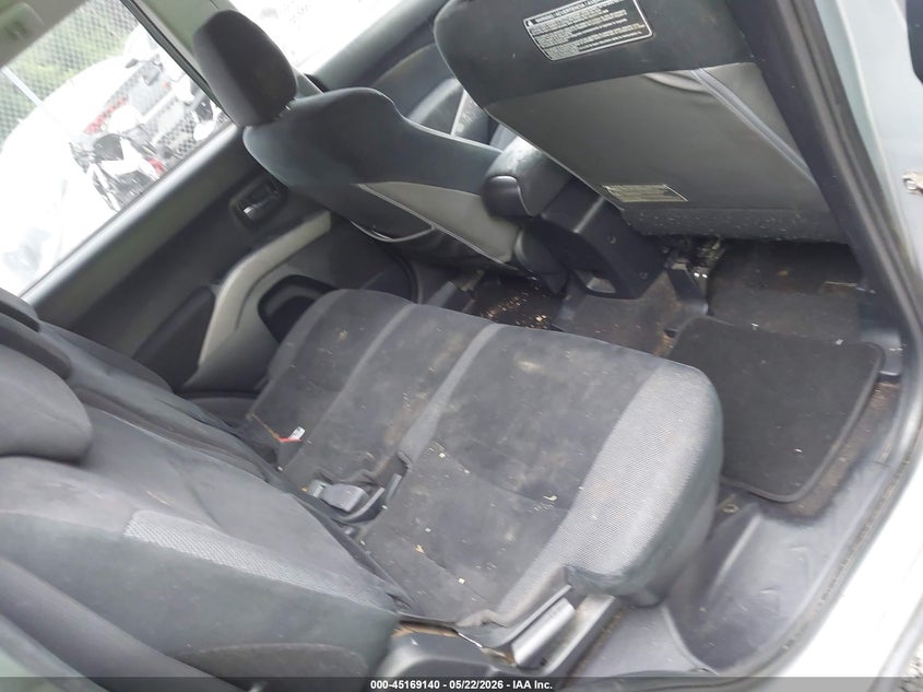 2008 Mitsubishi Outlander VIN JA4MT41X18Z007455 IAAI salvage auction — NORMAL WEAR, Clear (Virginia), sold $425 on 2026-07-21 (photo 8)