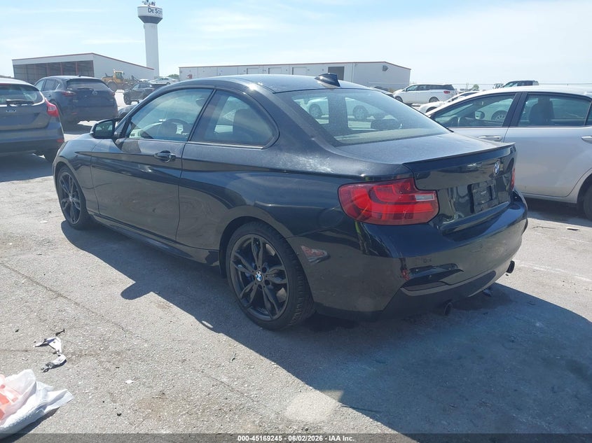 2016 BMW M2 VIN WBA1J9C53GV371564 IAAI salvage auction — HAIL, Salvage Title, sold $5,225 on 2026-07-21 (photo 3)
