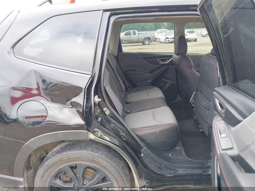 2019 Subaru Forester VIN JF2SKAKC0KH478733 IAAI salvage auction — RIGHT SIDE, Salvage (Arkansas), sold $2,850 on 2026-07-22 (photo 8)