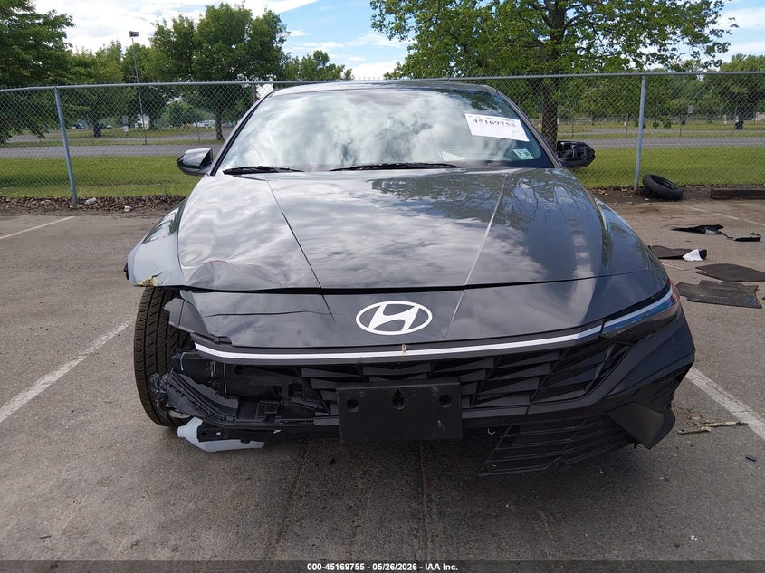 2025 Hyundai Elantra VIN KMHLM4DG1SU902454 IAAI salvage auction — FRONT END, Salvage Title, sold $4,350 on 2026-08-20 (photo 6)