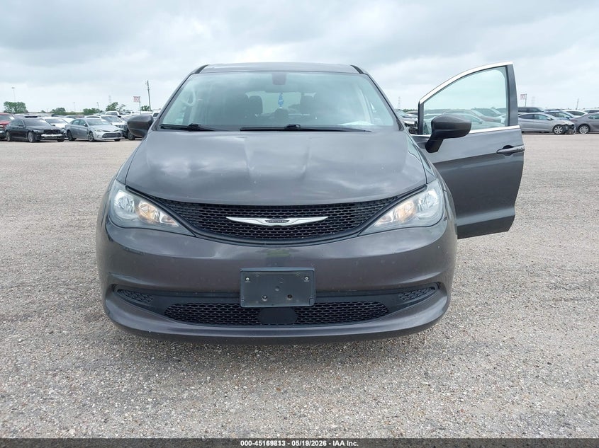 2021 Chrysler Voyager VIN 2C4RC1CG0MR577765 IAAI salvage auction — NORMAL WEAR, Sf97 (Texas), sold $11,525 on 2026-07-07 (photo 6)