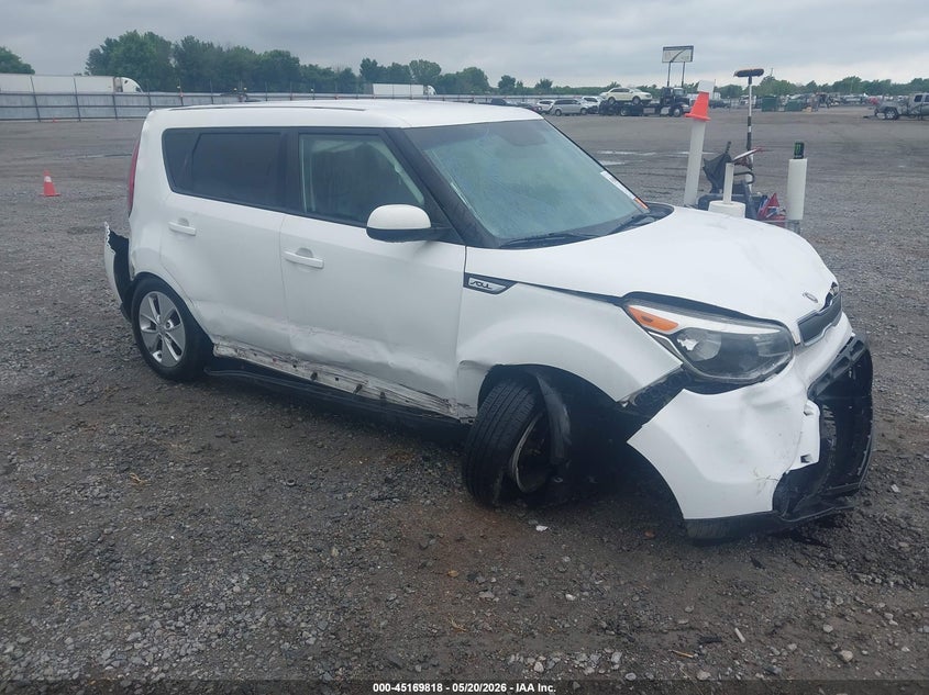 2016 Kia Soul VIN KNDJN2A2XG7344101 IAAI salvage auction — FRONT & REAR, Clear (Arkansas), sold $650 on 2026-07-08 (photo 1)