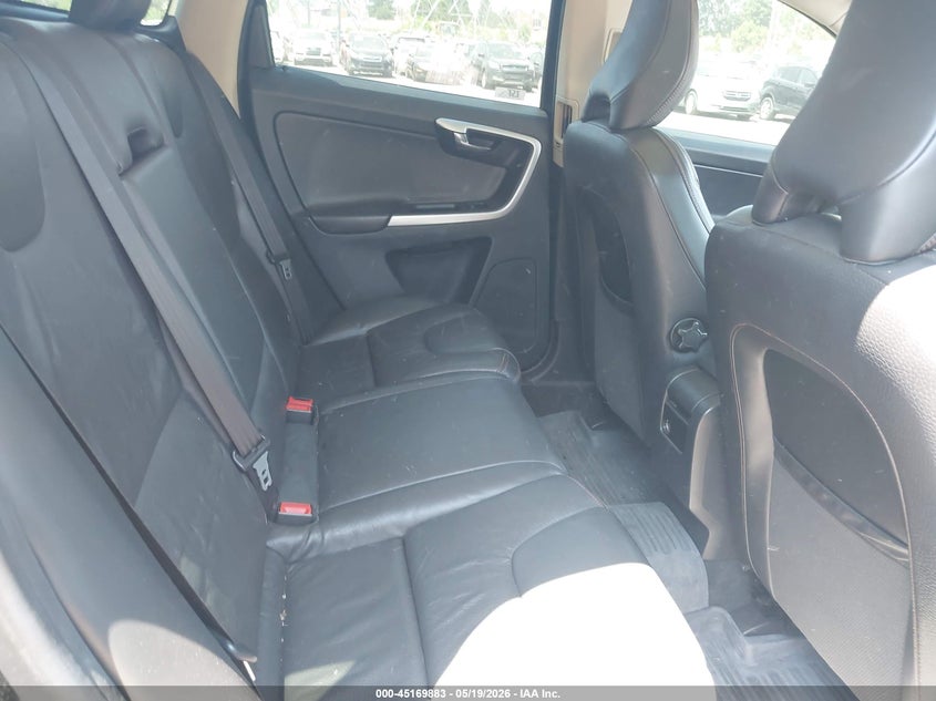 2010 Volvo Xc60 VIN YV4960DZ9A2052504 IAAI salvage auction — NORMAL WEAR, Salvage (Texas), sold $700 on 2026-07-17 (photo 8)