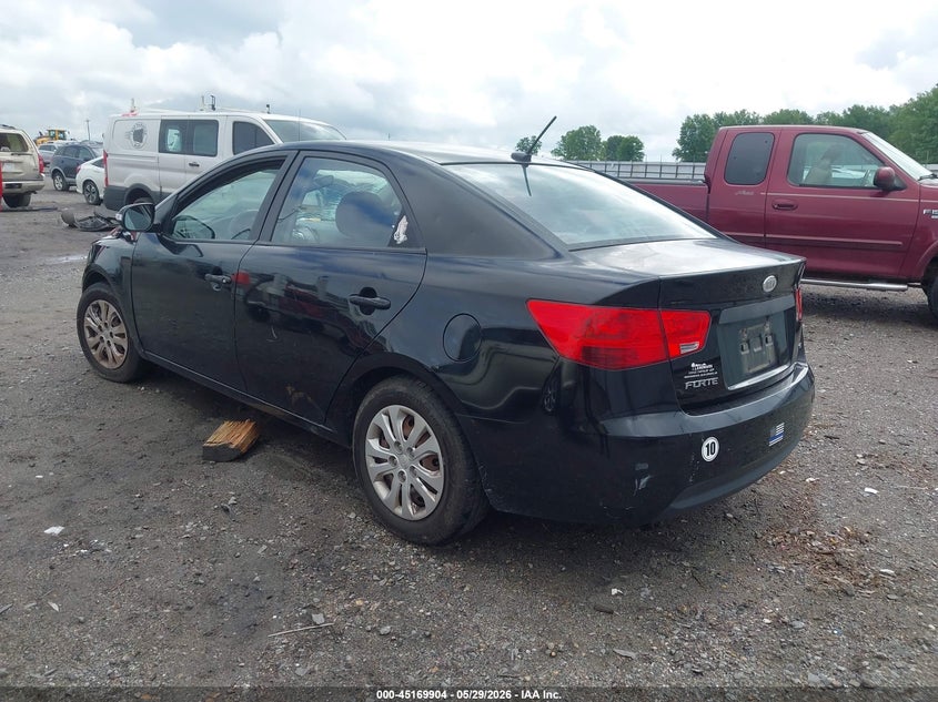 2010 Kia Forte VIN KNAFU4A2XA5829469 IAAI salvage auction — RIGHT SIDE, Salvage (Arkansas), sold $400 on 2026-07-08 (photo 3)