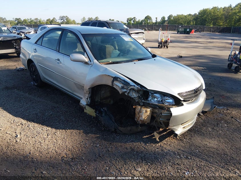 2004 Toyota Camry VIN JTDBE30K340261853 IAAI salvage auction — LEFT & RIGHT, Salvage (South Carolina), sold $225 on 2026-07-08 (photo 1)