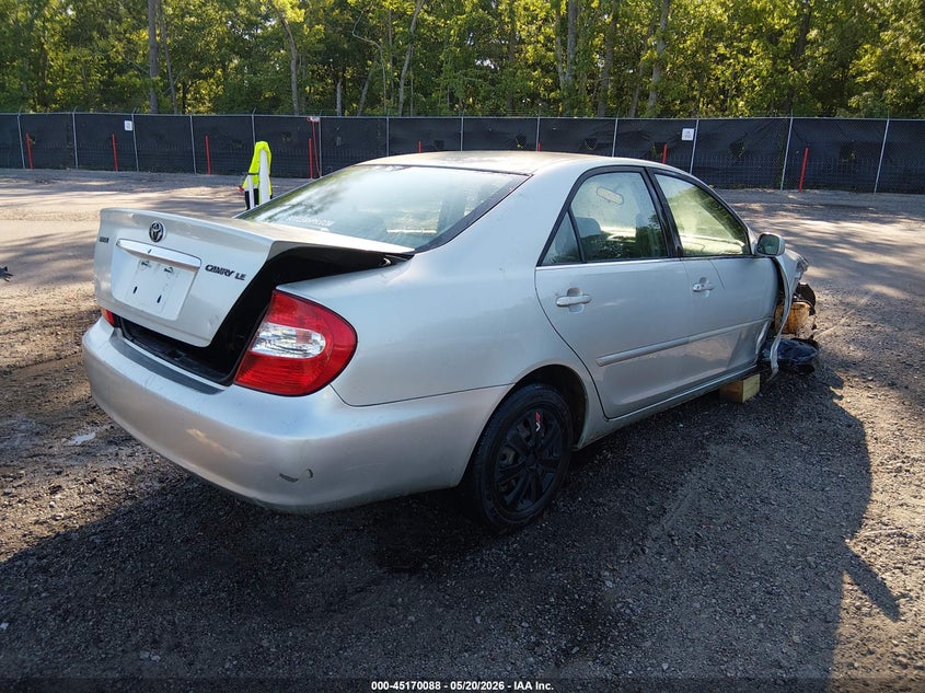 2004 Toyota Camry VIN JTDBE30K340261853 IAAI salvage auction — LEFT & RIGHT, Salvage (South Carolina), sold $225 on 2026-07-08 (photo 4)