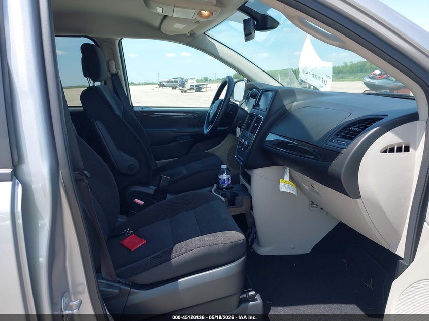 2018 Dodge Caravan VIN 2C4RDGBG1JR296670 IAAI salvage auction — NORMAL WEAR, Sf97 (Texas), sold $17,275 on 2026-07-07 (photo 5)