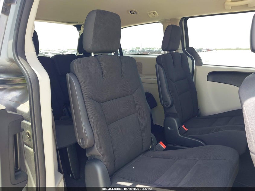 2018 Dodge Caravan VIN 2C4RDGBG1JR296670 IAAI salvage auction — NORMAL WEAR, Sf97 (Texas), sold $17,275 on 2026-07-07 (photo 8)