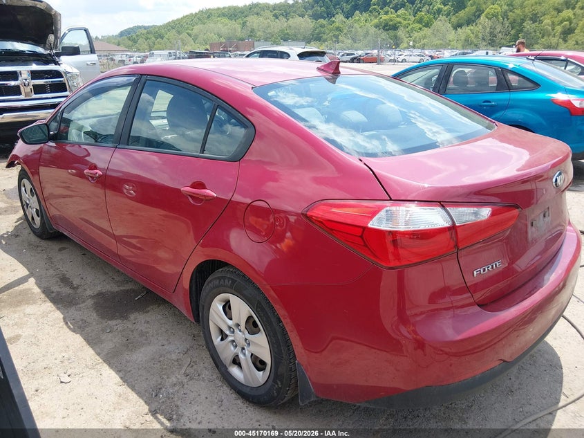 2016 Kia Forte VIN KNAFX4A67G5536759 IAAI salvage auction — FRONT END, Salvage (West Virginia), sold $300 on 2026-07-09 (photo 3)